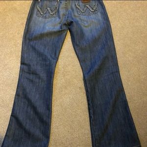 Women's Wranglers Jeans